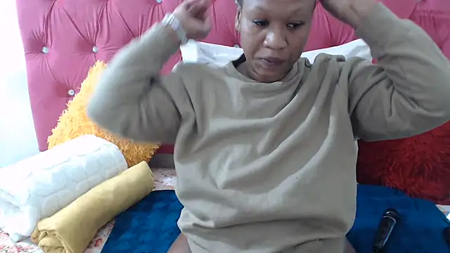 PEACHESX25x online show from July 25, 7:44 pm