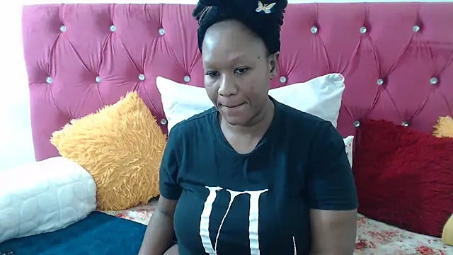 PEACHESX25x online show from July 26, 1:40 pm