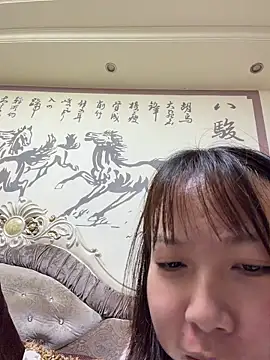 Snapshot of qinqin520 chatting on June 9, 12:06 pm qinqin520 online show from June 9, 12:06 pm