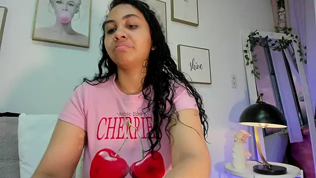 jade chers online show from July 1, 12:07 pm