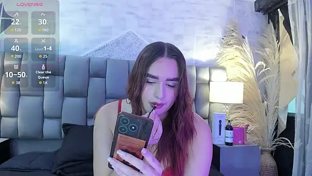 Snapshot of CleoFoxxx_ chatting on June 7, 9:40 pm CleoFoxxx online show from June 7, 9:40 pm