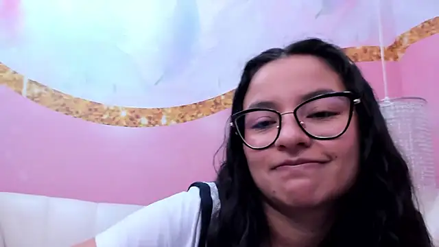 AuroraGreyy online show from July 17, 10:55 am