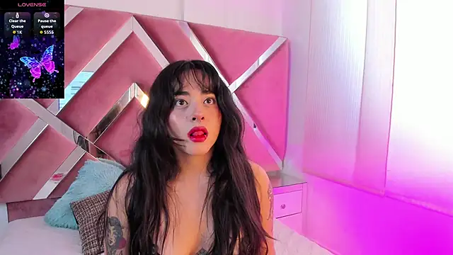 Elena Tylor online show from June 20, 1:36 pm