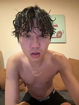 YourBadboy718 online show from July 25, 3:37 am