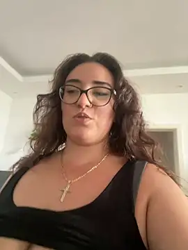 CurvyyMomy online show from July 17, 11:28 am