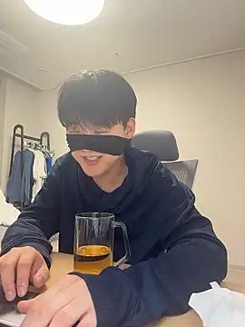 k-kinky online show from June 6, 6:34 pm
