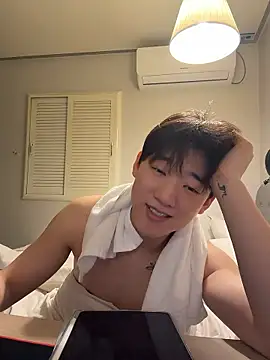 k-kinky online show from June 12, 9:19 am