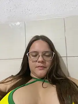 Laryssinha 69 online show from June 14, 4:03 am
