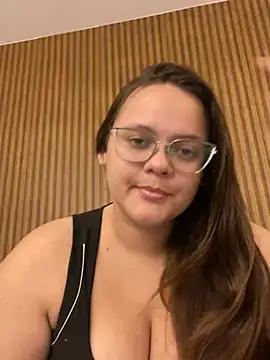 Laryssinha 69 online show from July 3, 10:49 pm