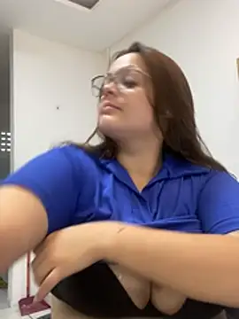 Laryssinha 69 online show from July 14, 1:39 pm