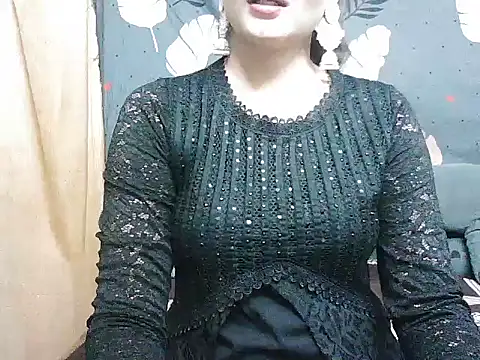 lustygirl01 online show from June 13, 12:03 pm