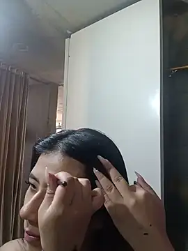 Snapshot of miss_japan_ chatting on June 10, 6:29 pm miss japan online show from June 10, 6:29 pm