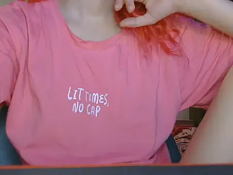 Snapshot of IamaNasty chatting on June 7, 8:34 pm IamaNasty online show from June 7, 8:34 pm