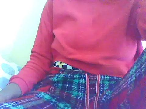 Snapshot of hot-zeena chatting on May 30, 4:31 am hot-zeena online show from May 30, 4:31 am