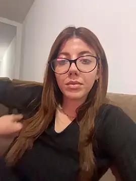 Snapshot of ruivinha_uai chatting on June 3, 1:30 am ruivinha uai online show from June 3, 1:30 am