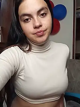 Snapshot of Tiffany_markle chatting on June 15, 8:33 pm Tiffany markle online show from June 15, 8:33 pm