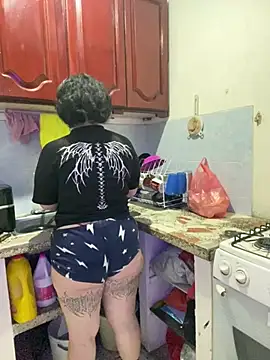 Snapshot of abbyhilton_ss chatting on June 4, 2:39 am abbyhilton ss online show from June 4, 2:39 am