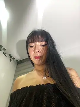 JeyLuxx online show from July 2, 4:07 am