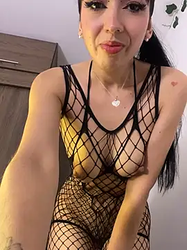 JeyLuxx online show from July 8, 4:28 am