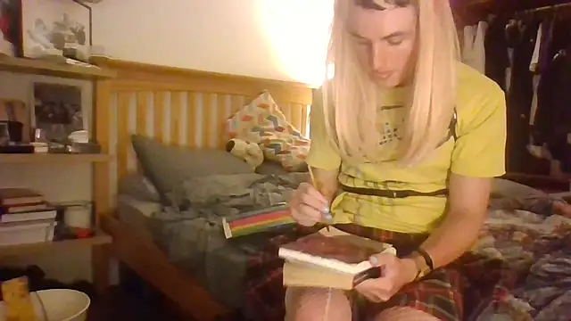 Snapshot of Gabriella_x21 chatting on May 24, 9:53 pm Gabriella x21 online show from May 24, 9:53 pm