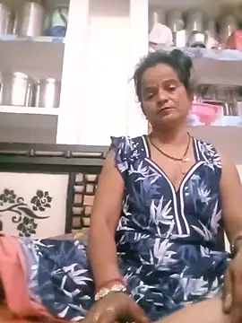 Snapshot of Cut_payi chatting on June 17, 8:43 pm Cut payi online show from June 17, 8:43 pm