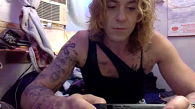 VanillaSnowcones online show from June 7, 9:46 am