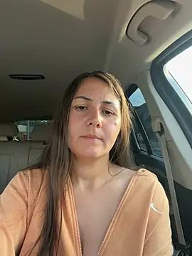BrunetteNymph online show from July 18, 4:22 pm