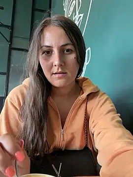 BrunetteNymph online show from July 19, 8:29 am