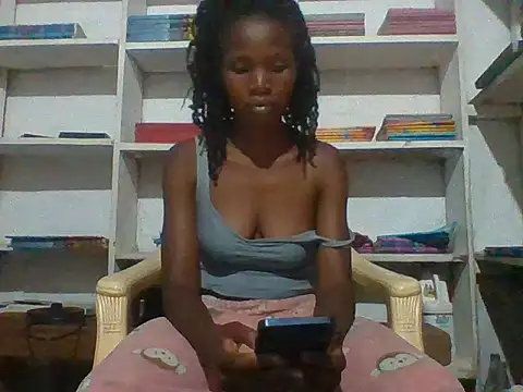 Snapshot of Ebonymickey chatting on June 7, 8:56 pm Ebonymickey online show from June 7, 8:56 pm