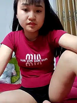 Snapshot of Showmeplaytoy chatting on May 25, 4:57 pm Showmeplaytoy online show from May 25, 4:57 pm