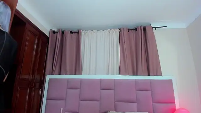 Samanta lux  online show from June 7, 3:54 am