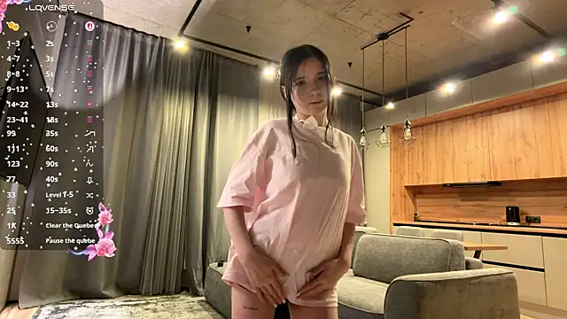 dewmelt online show from June 9, 8:20 pm
