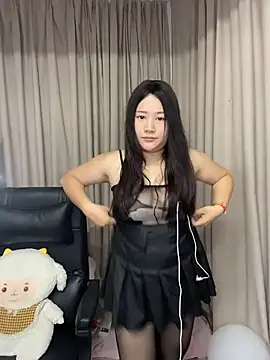Luckysisi-s online show from June 23, 2:53 am