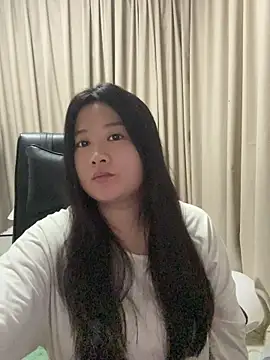 Luckysisi-s online show from July 31, 12:37 pm