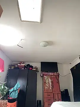 Snapshot of -Cattleya- chatting on June 13, 1:42 pm -Cattleya- online show from June 13, 1:42 pm