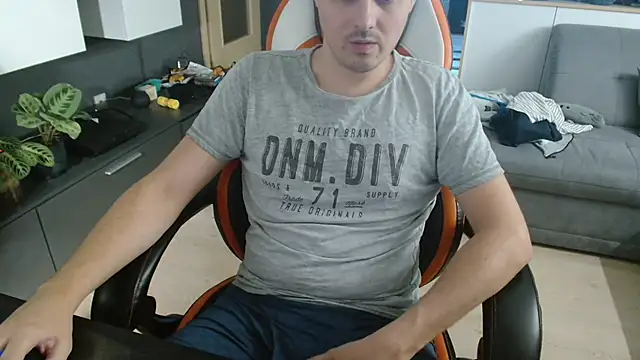 Pat CumShow4Dad online show from July 26, 6:15 pm