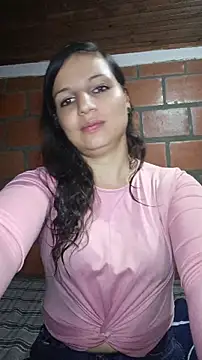 Snapshot of Marcella_single chatting on June 13, 1:25 am Marcella single online show from June 13, 1:25 am