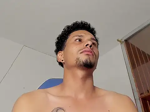 Boydirty cokeline666 online show from June 12, 2:32 am