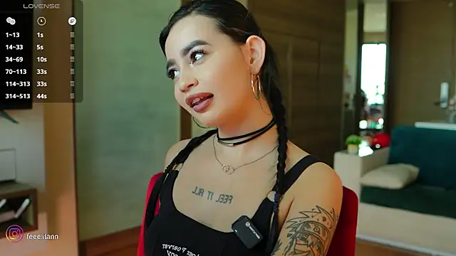 feelitann online show from July 25, 10:46 am