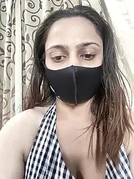 Snapshot of Dezler_Queen chatting on June 14, 5:04 pm Dezler Queen online show from June 14, 5:04 pm