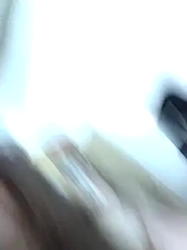 YoenLyy online show from June 22, 3:47 am