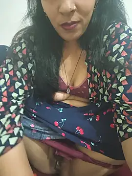 Snapshot of Neha-ji chatting on June 1, 6:15 am Neha-ji online show from June 1, 6:15 am