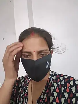 Snapshot of Neha-ji chatting on June 3, 2:33 pm Neha-ji online show from June 3, 2:33 pm