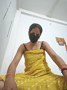 Snapshot of Neha-ji chatting on June 4, 5:35 am Neha-ji online show from June 4, 5:35 am
