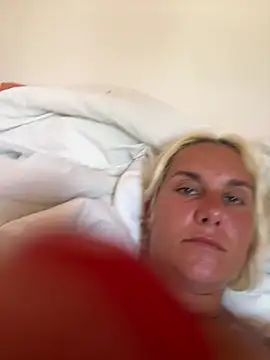 Sofia beee online show from June 27, 12:22 pm