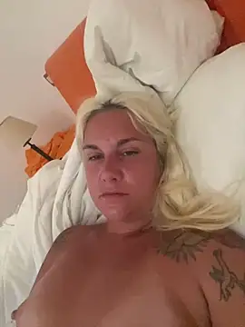 Sofia beee online show from June 29, 8:53 am