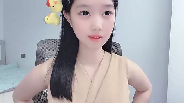 Yoyo33355 online show from July 28, 12:48 pm