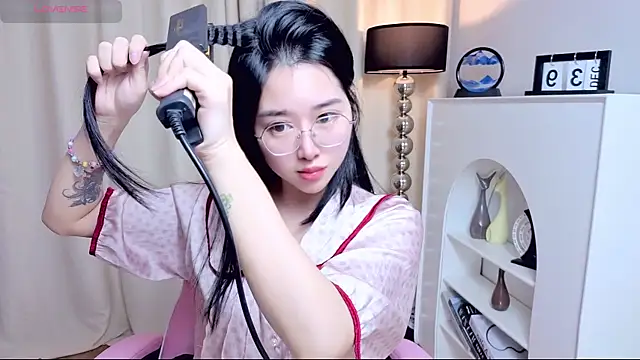 miuu6868 online show from June 5, 2:07 am