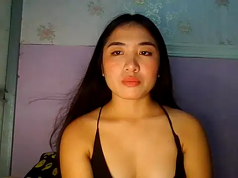 Snapshot of cutie_princess88 chatting on June 3, 3:28 pm cutie princess88 online show from June 3, 3:28 pm