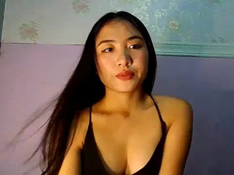Snapshot of cutie_princess88 chatting on June 4, 11:38 am cutie princess88 online show from June 4, 11:38 am